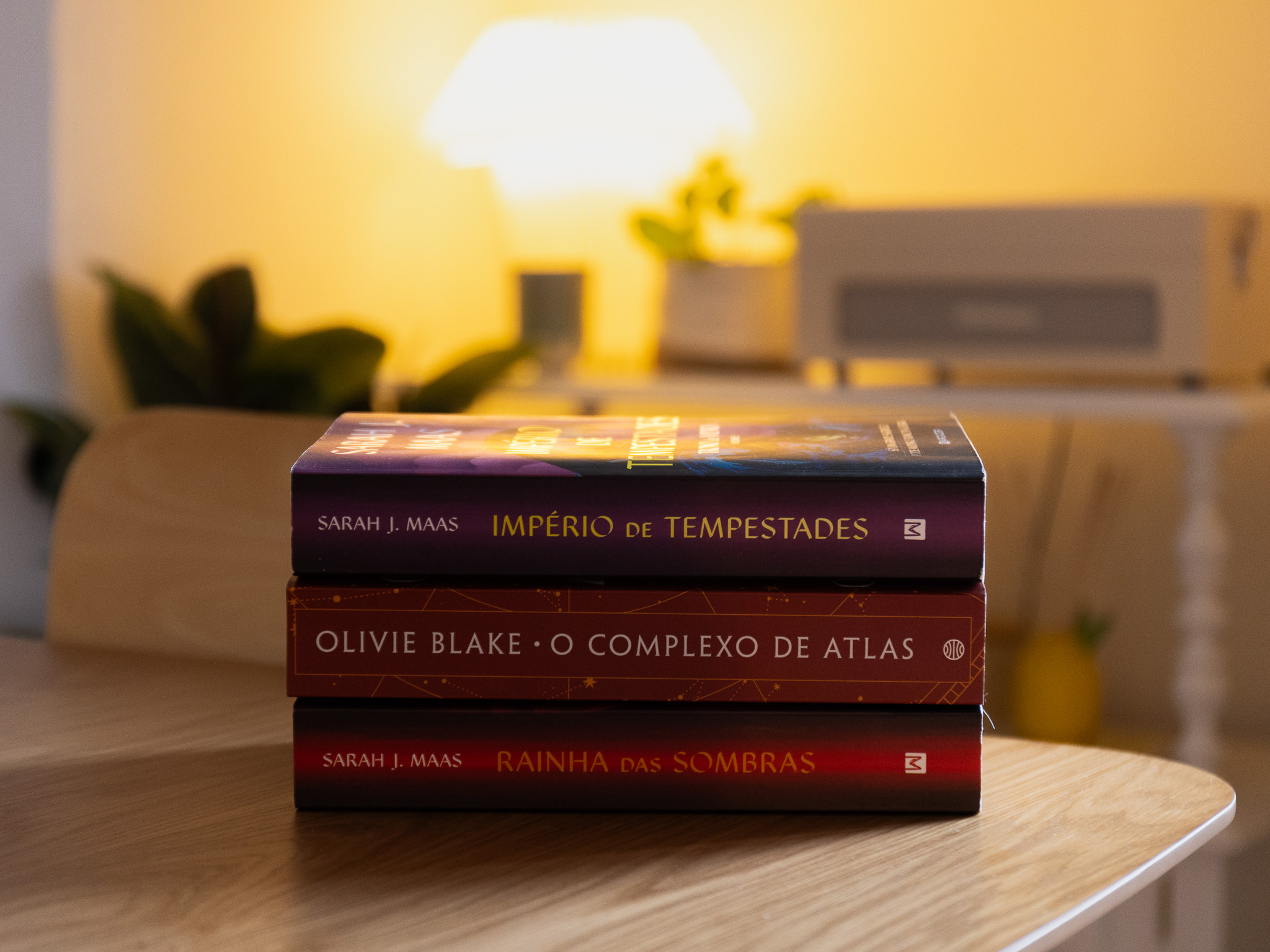 Setembro & Sarah J Maas